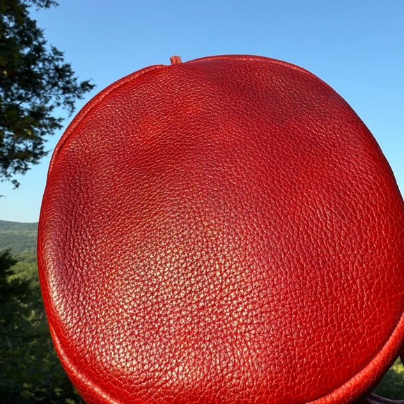 New Chili Red Devan by Portland Leather - Picture 7 of 7